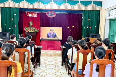 Trường Mầm non Nghĩa Trung tham dự hội nghị trực tuyến quán triệt Nghị quyết số 10-NQ/TW