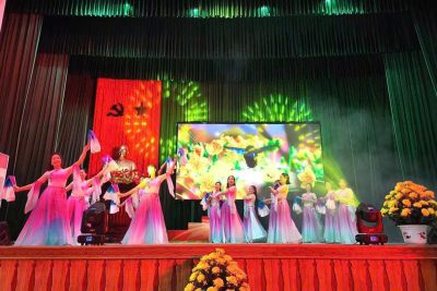 Trường mầm non Nghĩa Trung lan toả sắc màu tuổi thơ rực sáng tại Hội nghị tổng kết năm học 2025–2026 và triển khai nhiệm vụ năm học 2026–2027 của xã Nghĩa Hưng