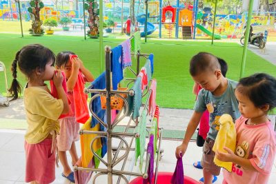 Mỗi ngày đến trường là một ngày vui – nơi trẻ được yêu thương, chăm sóc và lớn lên trong những điều tốt đẹp nhất!