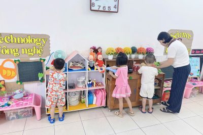 Kỹ năng sống ”Bé tập làm việc nhỏ – Bé thêm tự lập” tại Trường mầm non A Nghĩa Hưng