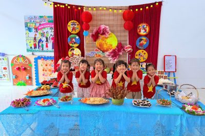 Bé vui hội Buffet – Rộn ràng Tết Trung thu tại Trường Mầm non A Nghĩa Hưng
