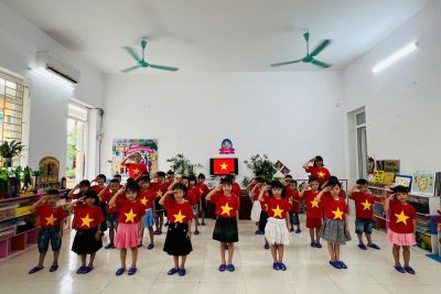 Liên hoan văn nghệ chào mừng 80 năm ngày thành lập quốc khánh 2/9 của lớp MG 5TA2