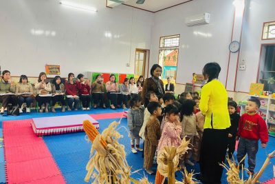 SKKN đề tài: Một số biện pháp giúp trẻ 3 tuổi hứng thú tham gia hoạt động khám phá khoa học