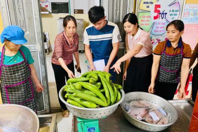Nhận thực phẩm