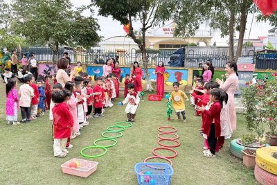 Tăng cường hoạt động giao lưu tập thể – tạo môi trường phát triển toàn diện  cho trẻ